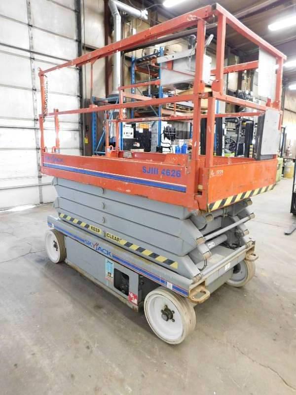 Image of Sky Jack SJ4626 equipment image 3