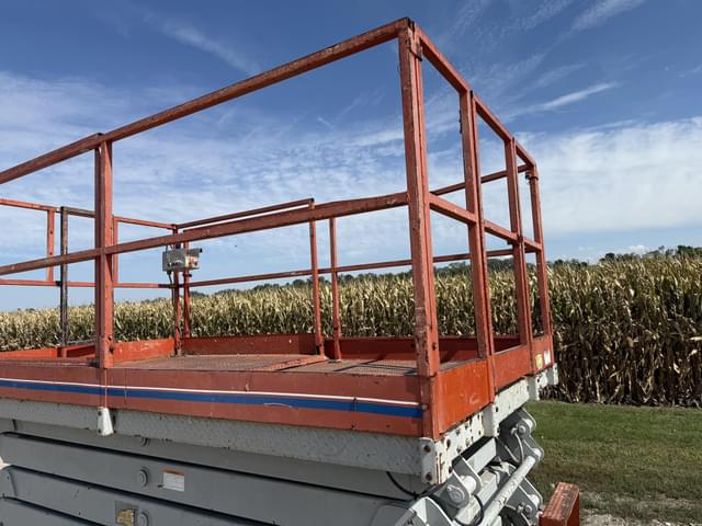 Image of Sky Jack SJ7135RT equipment image 1