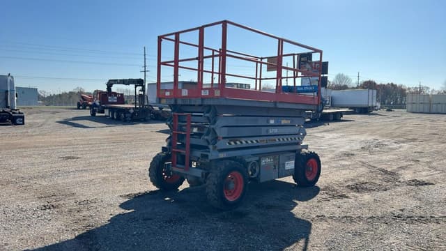 Image of Sky Jack SJ7135RT equipment image 4