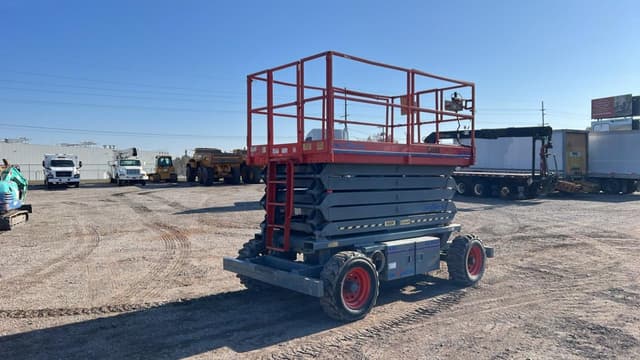 Image of Sky Jack SJ8243RT equipment image 4