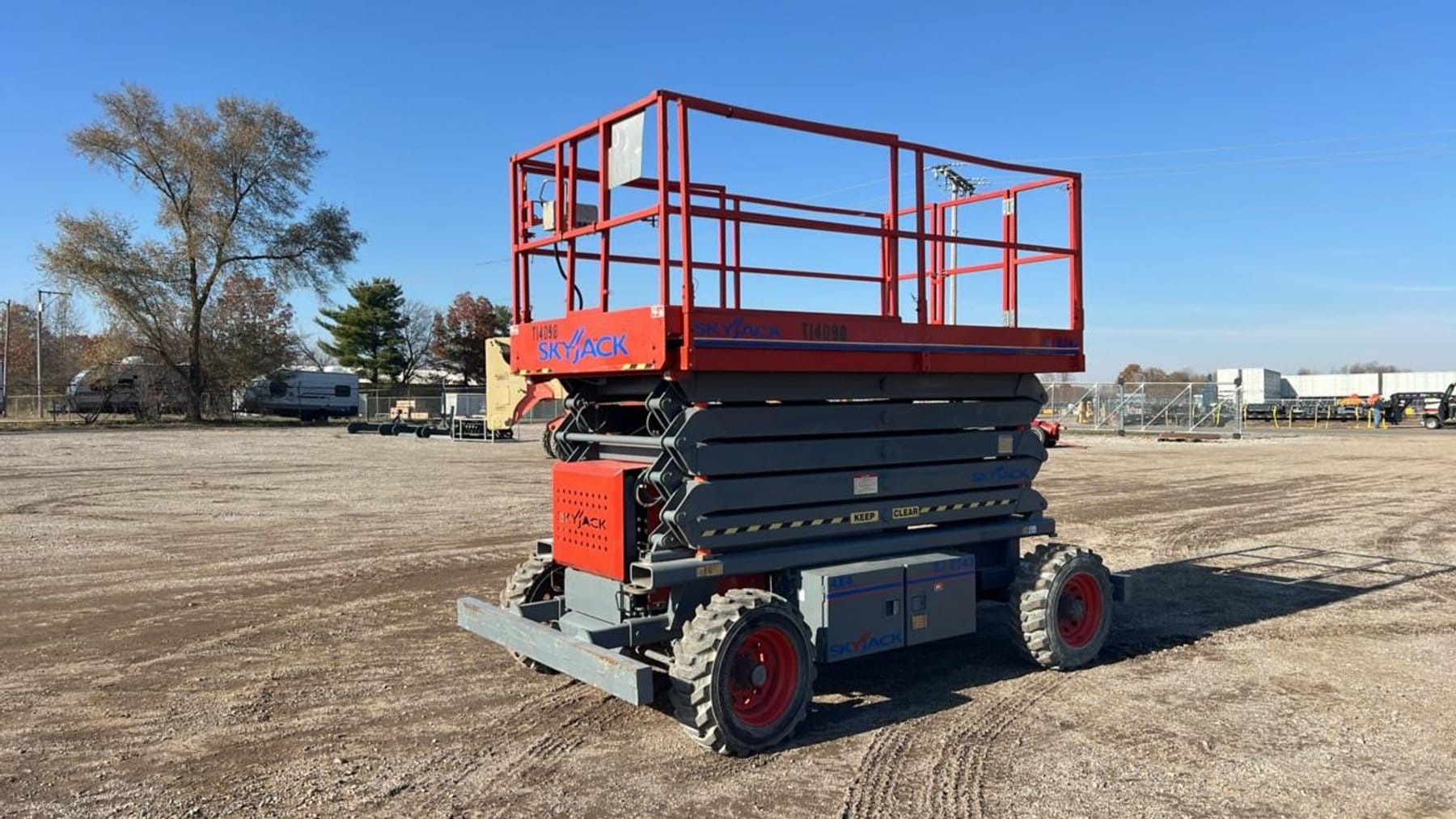 2006 Sky Jack SJ8243RT Equipment Image0