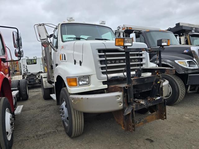 Image of Sterling L8500 equipment image 2