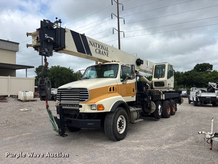 2006 Sterling L8500 Equipment Image0