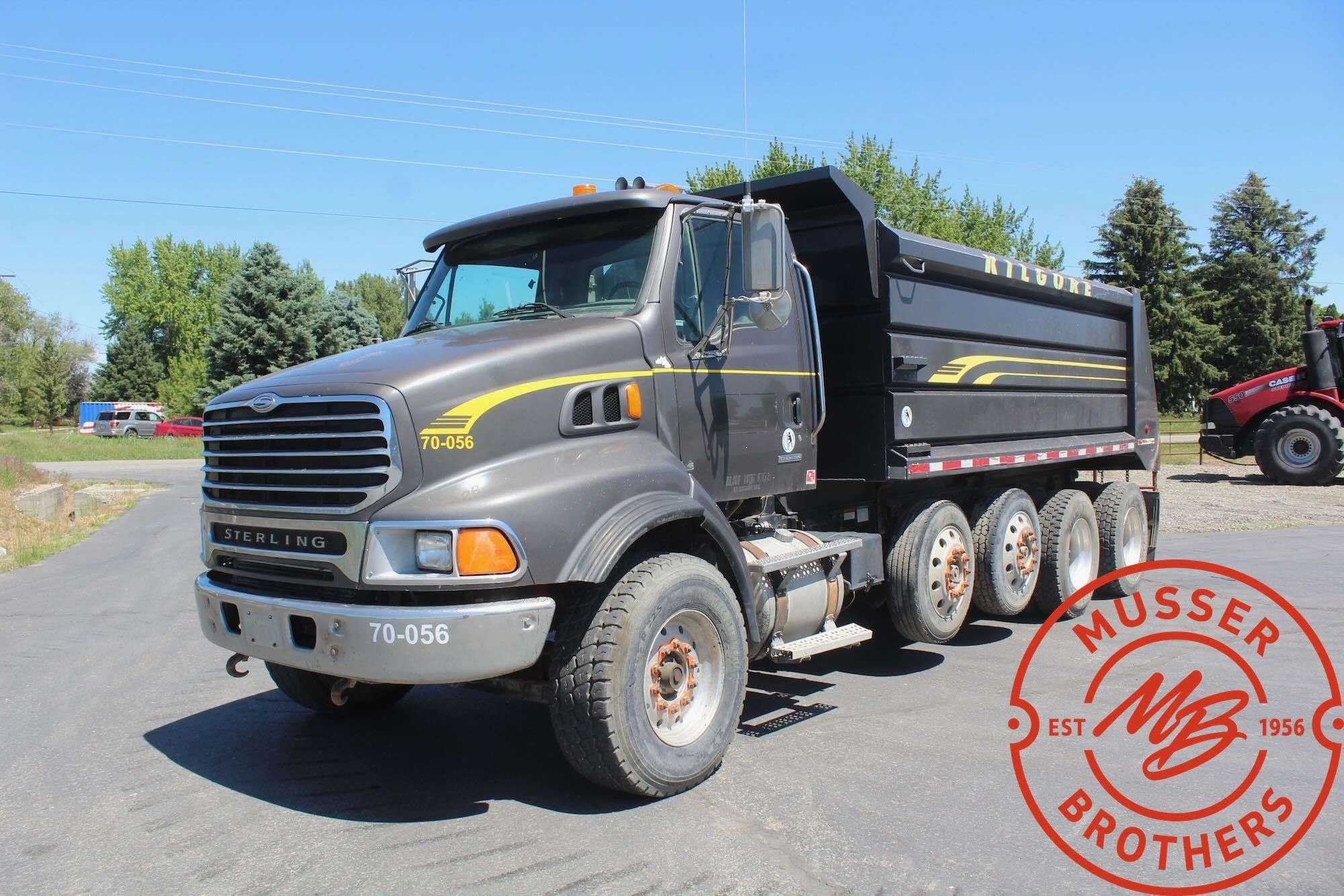 2006 Sterling L9500 Equipment Image0