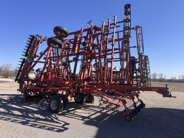 Image of Sunflower 6333-28 equipment image 4