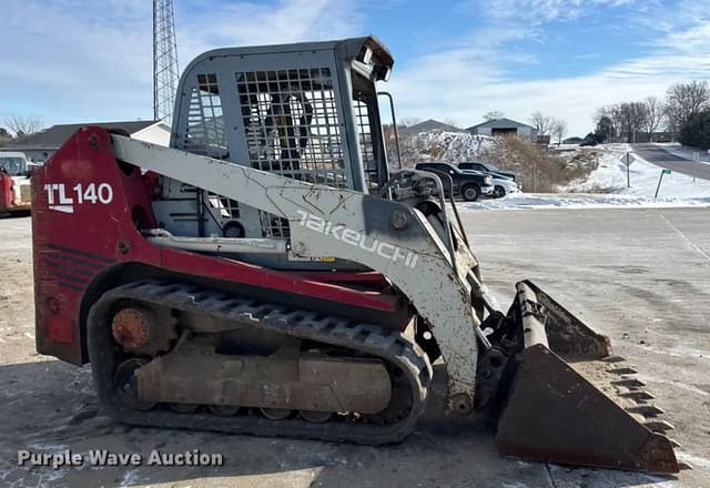Image of Takeuchi TL140 equipment image 3