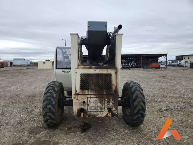Image of Terex TH636C equipment image 4