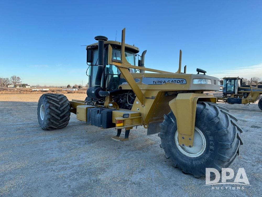 2006 Ag-Chem Terra-Gator 6103 Equipment Image0
