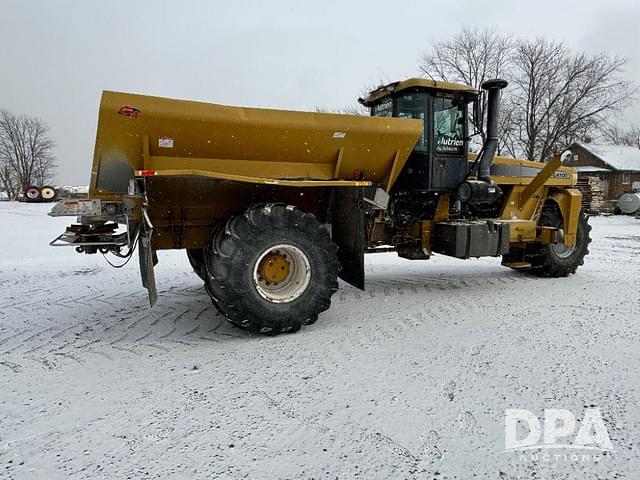 Image of Ag-Chem Terra-Gator 6103 equipment image 4