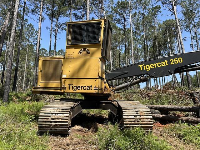Image of Tigercat T250 equipment image 2