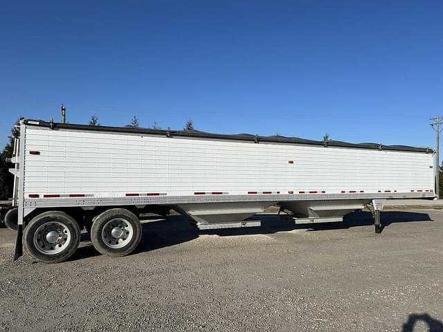 Image of Timpte Grain Trailer equipment image 3