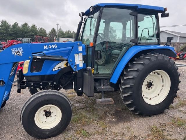 New Holland TL80A Equipment Image0