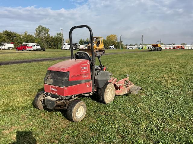 Image of Toro Groundsmaster 3280-D equipment image 4