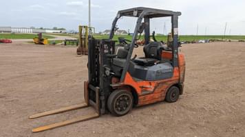 Main image Toyota 7FGCU25