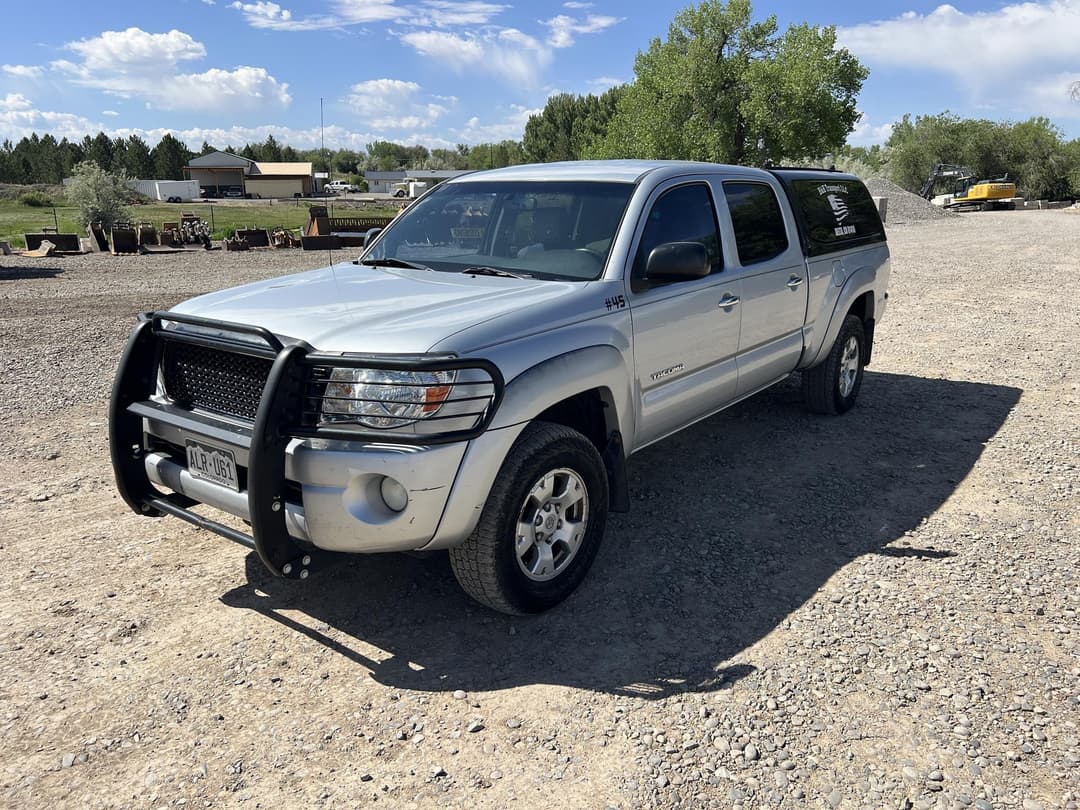 Image of Toyota Tacoma Primary image
