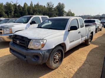 Main image Toyota Tacoma