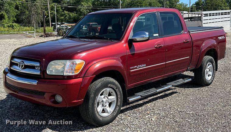 Image of Toyota Tundra SR5 Primary image