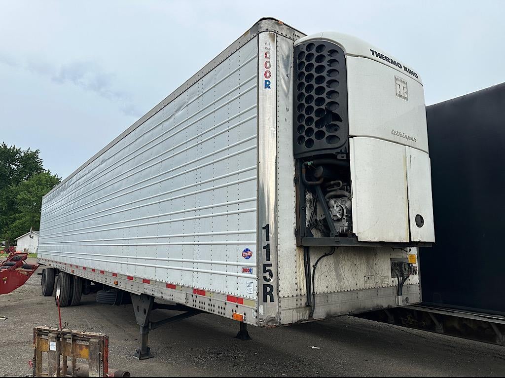 SOLD - 2006 Utility 3000R Lot No. 1023 Other Equipment with 53 Ft ...