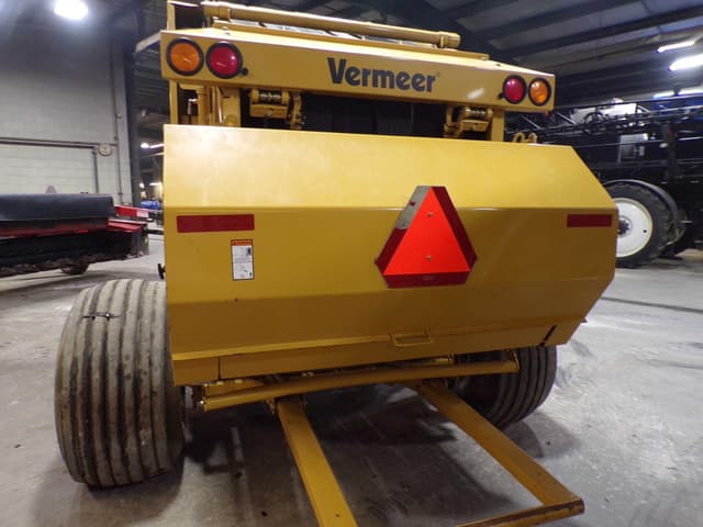 Image of Vermeer 604M equipment image 4