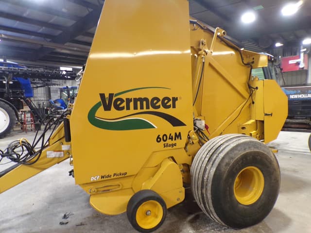 Image of Vermeer 604M equipment image 3