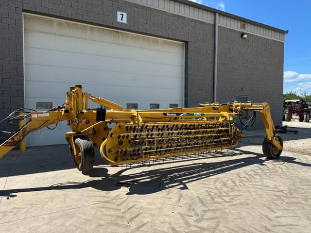 Image of Vermeer R2800 equipment image 1