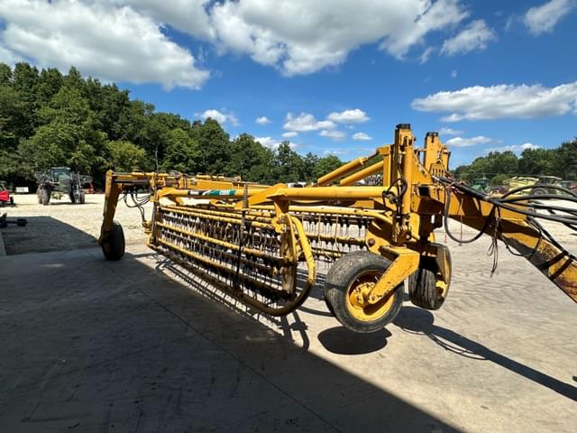 Image of Vermeer R2800 equipment image 4