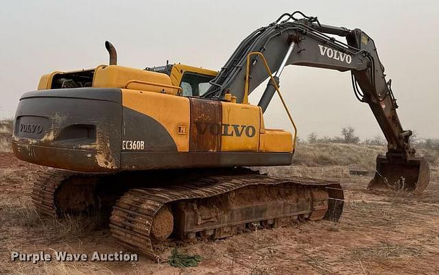 Image of Volvo EC360BLC equipment image 4