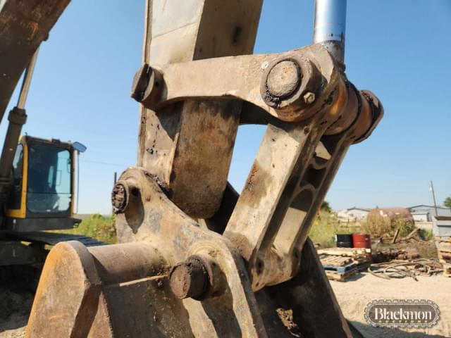 Image of Volvo EC700 equipment image 1