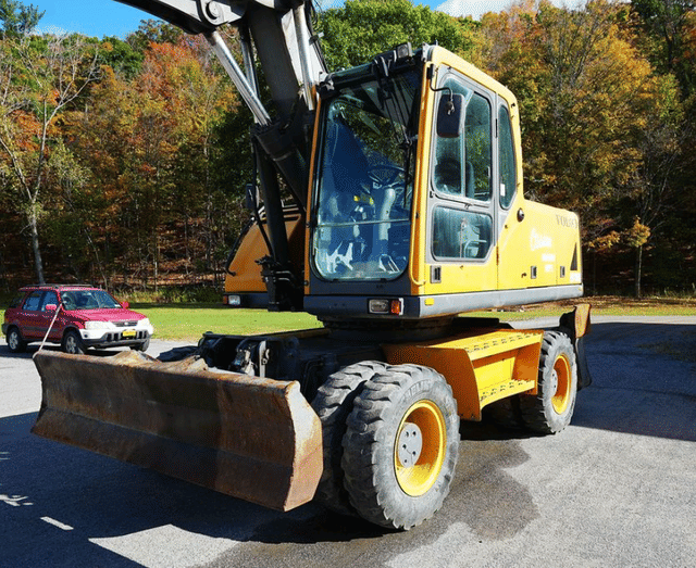 Image of Volvo EW180B equipment image 1