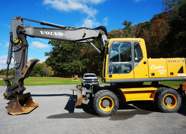 Image of Volvo EW180B equipment image 2