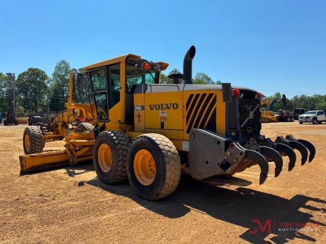 Image of Volvo G946 equipment image 2