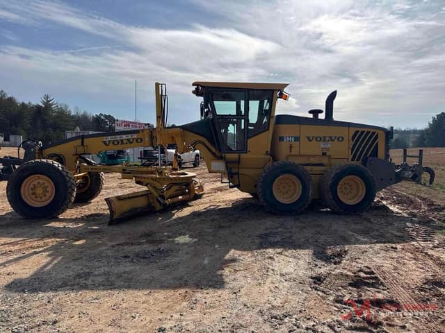 Image of Volvo G946 equipment image 4