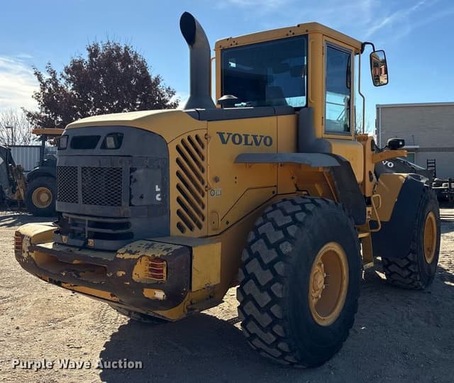 Image of Volvo L60E equipment image 4
