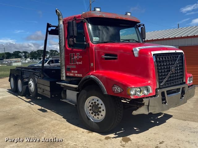 Image of Volvo VHD equipment image 2
