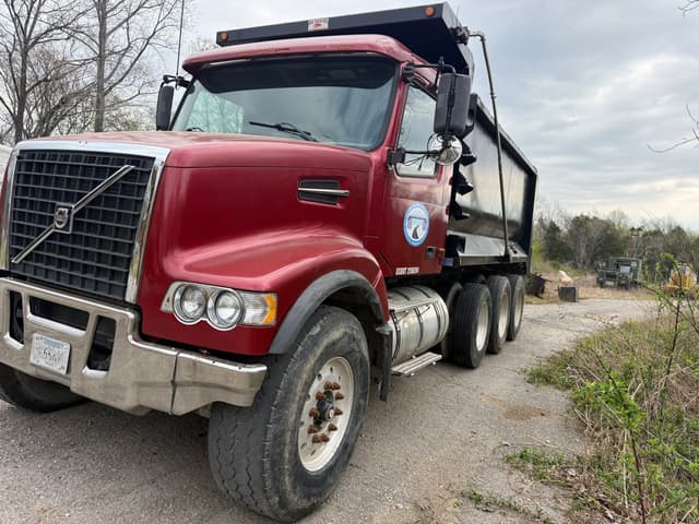 Image of Volvo VHD equipment image 3