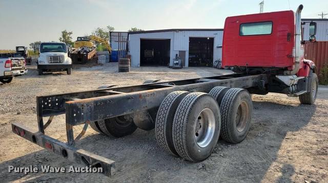 Image of Volvo VHD equipment image 4