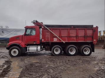 Main image Volvo VHD64B200