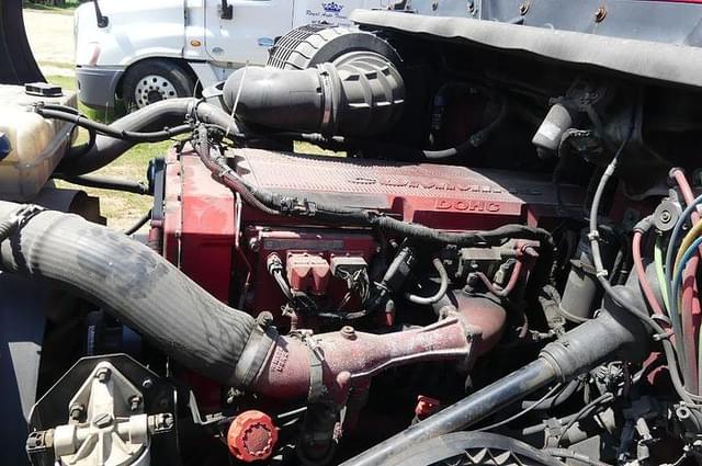 Image of Volvo VNL64T equipment image 3