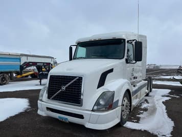 Main image Volvo VNL