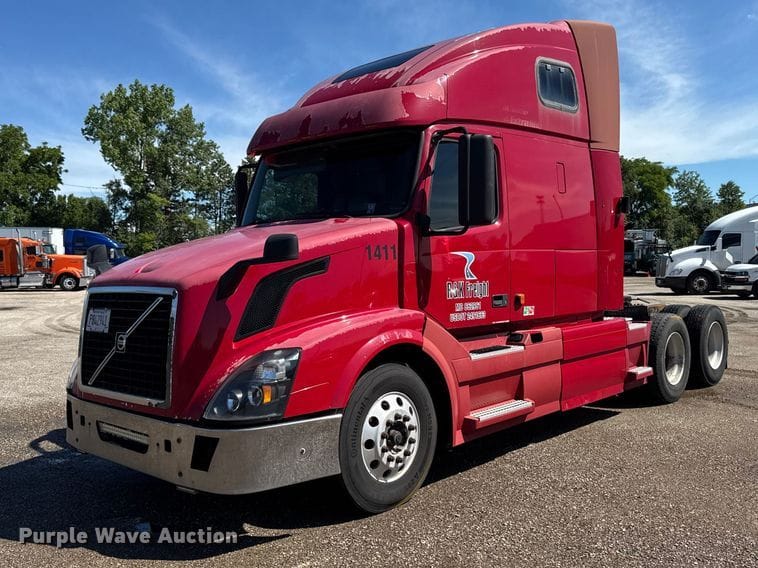 2006 Volvo VNL Equipment Image0