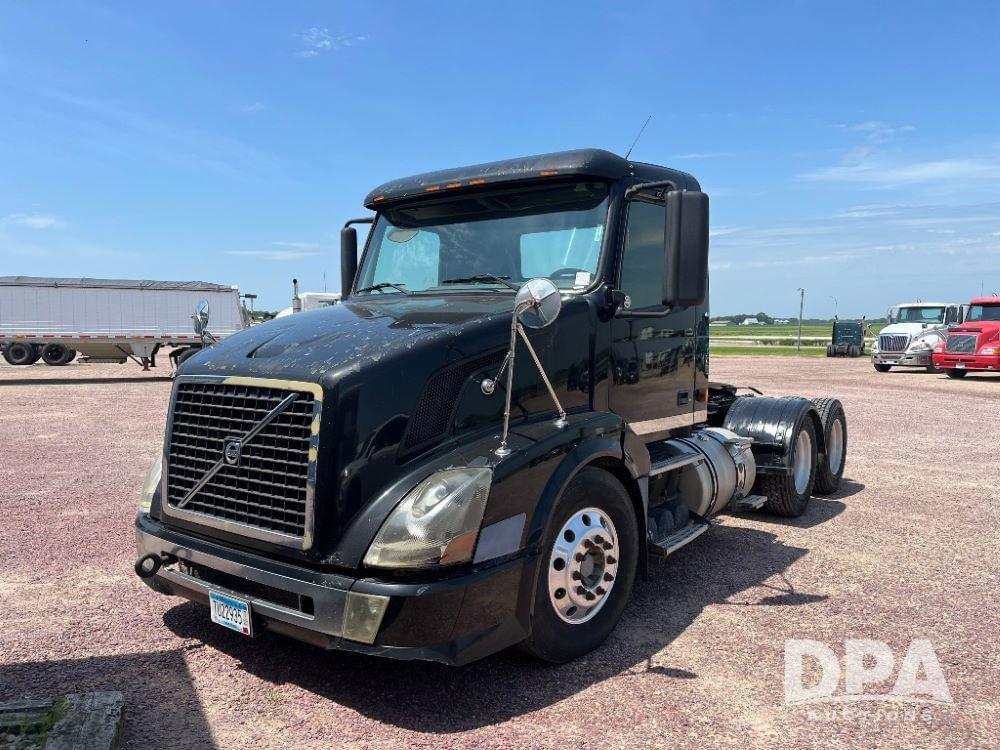 Image of Volvo VNL Primary image