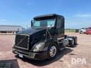 2006 Volvo VNL Image