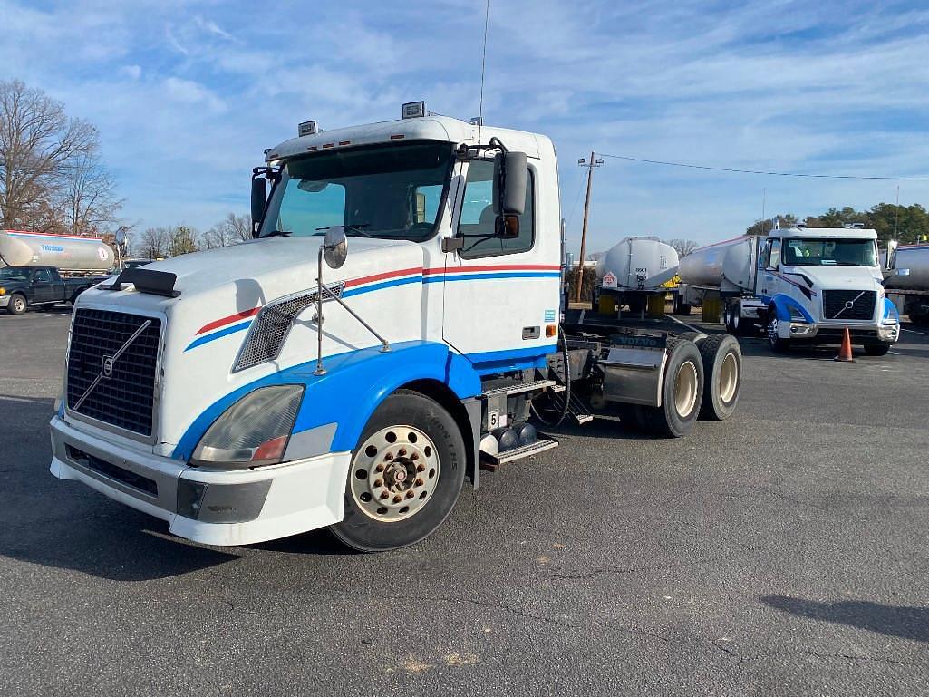 Image of Volvo VNL Primary image