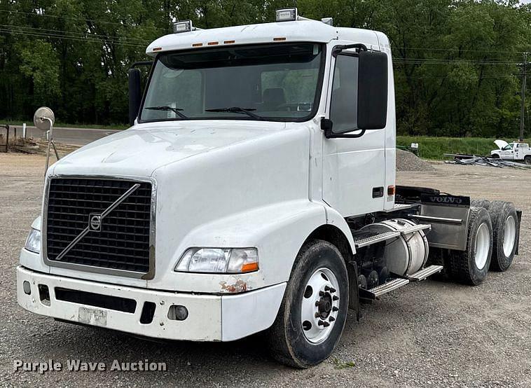Image of Volvo VNM Primary image