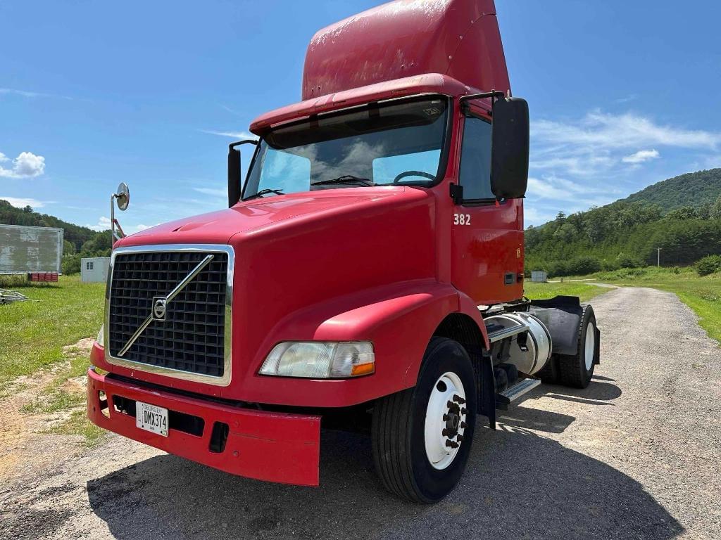 Image of Volvo VNM Primary image