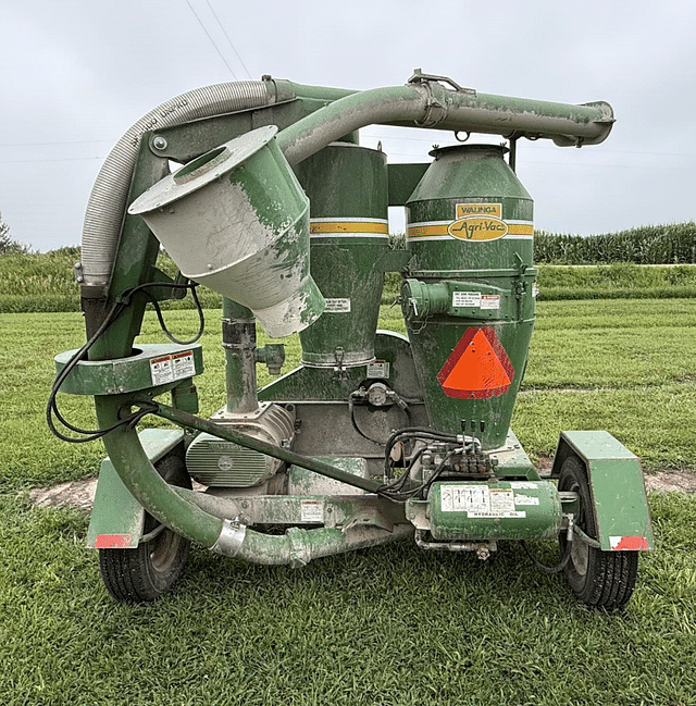 Image of Walinga Agri-Vac 5614 Deluxe equipment image 4