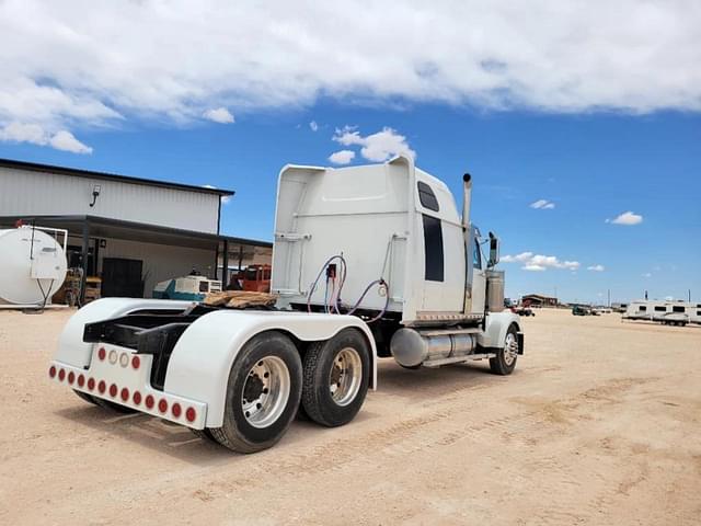 Image of Western Star 4900EX equipment image 4
