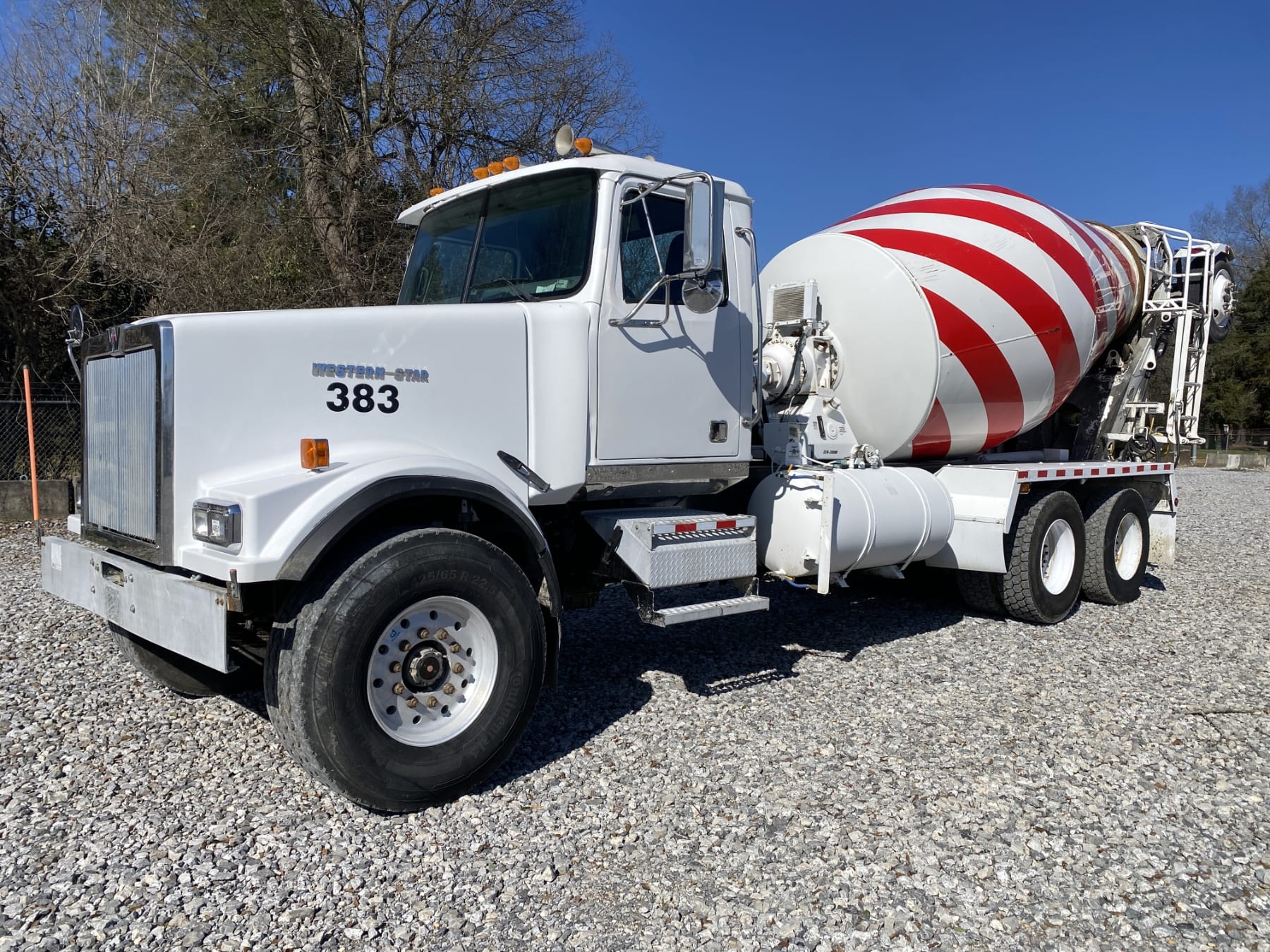 2006 Western Star 4900FA Equipment Image0