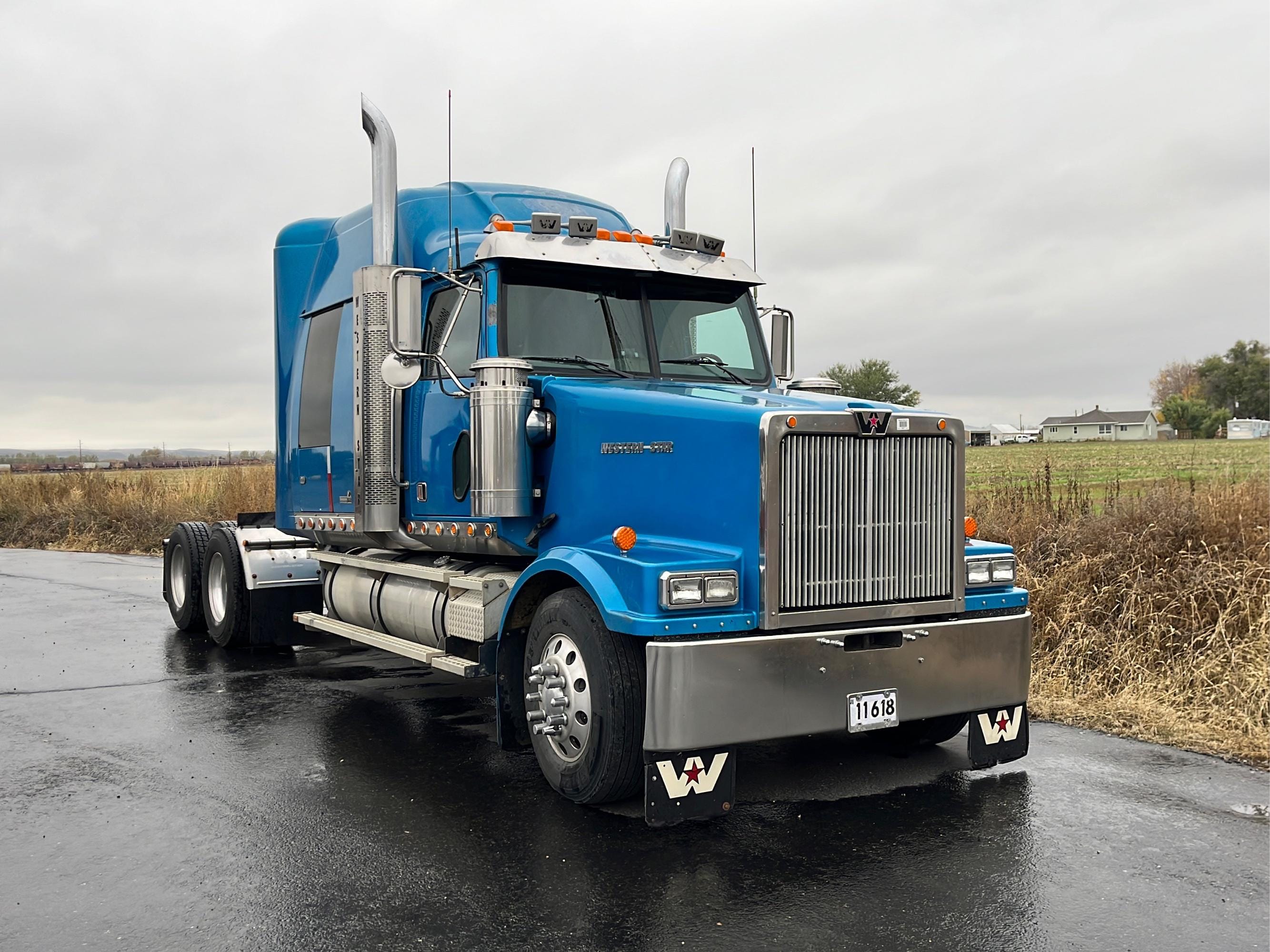 Main image Western Star 4900