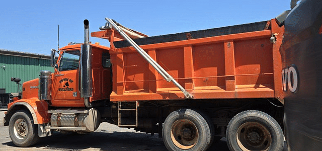 Image of Western Star 4900FA equipment image 1